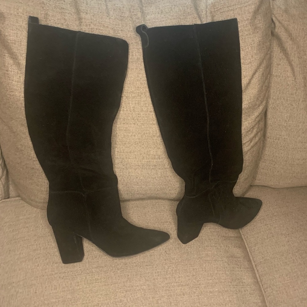 Steve Madden Knee High Heeled Suede Boots